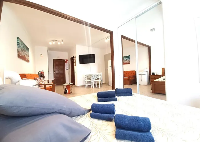 Pink Beach Apartment 223