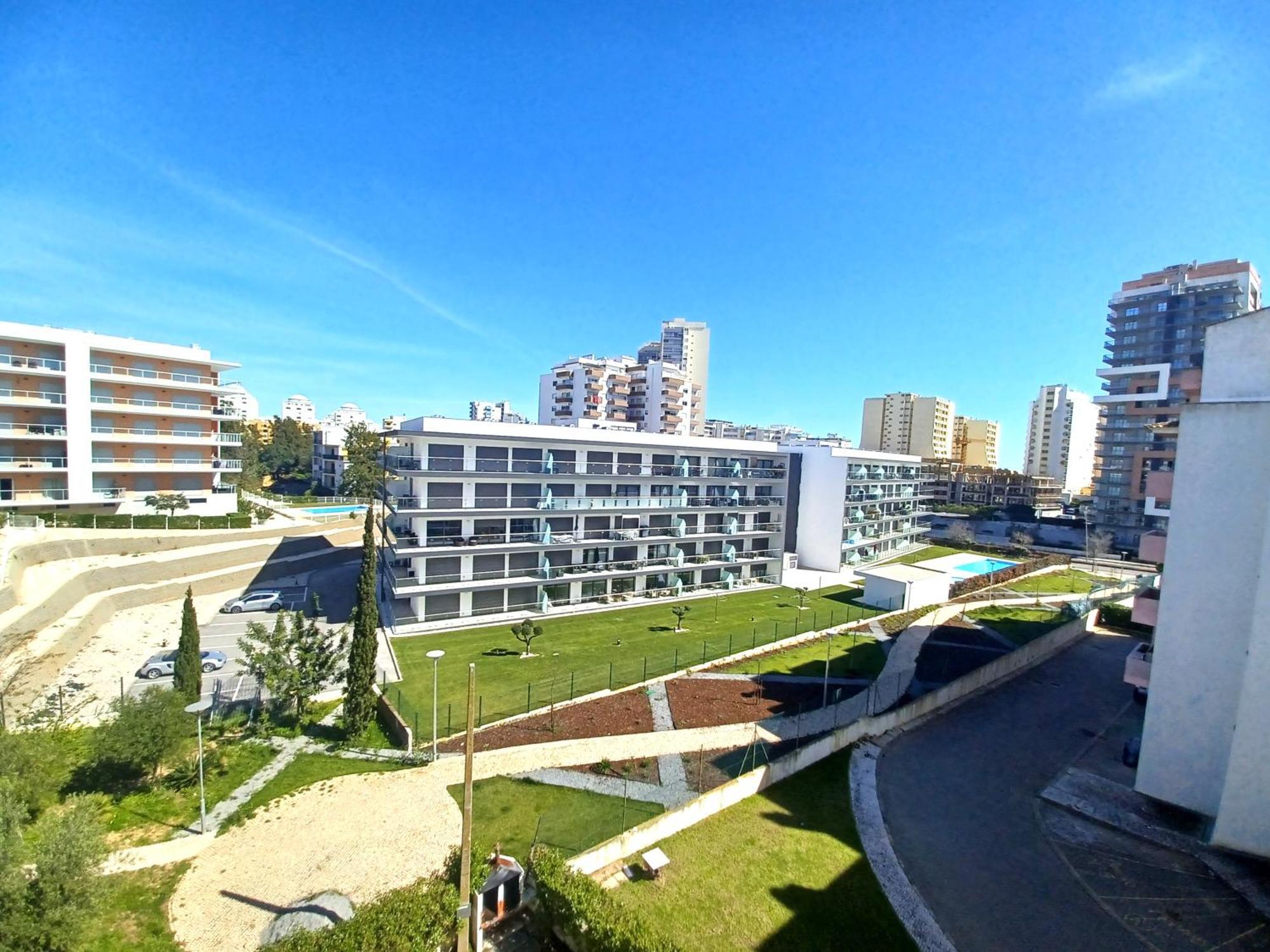 Pink 223 * Portimao