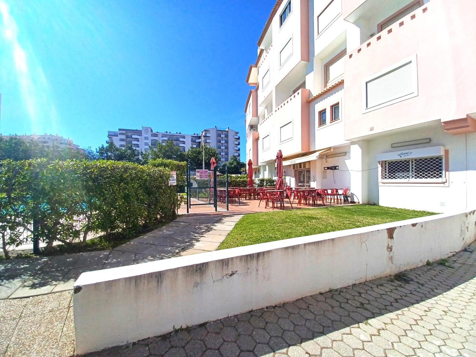 Apartment Pink 223